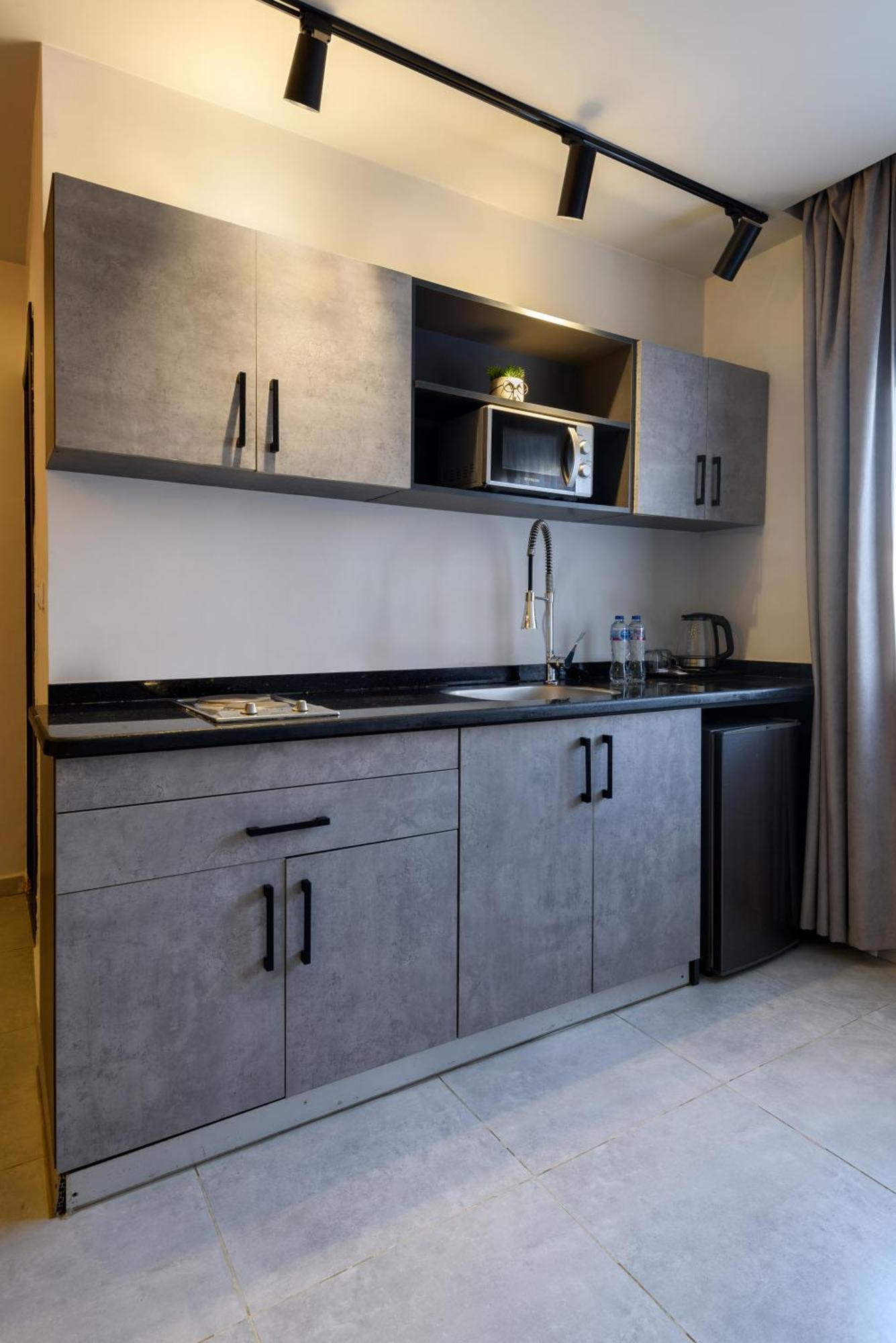 Travelholic Golden Gates Apartamento *